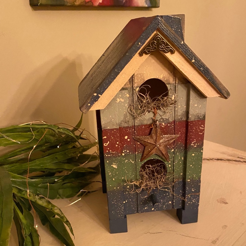 Handpainted birdhouse “Starry Nite” ✨